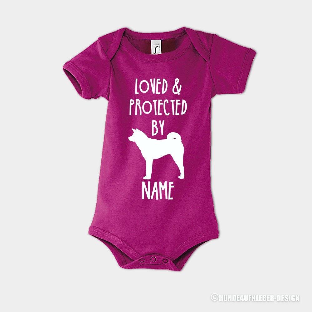 Akita Inu Strampler mit Hund und Name pink